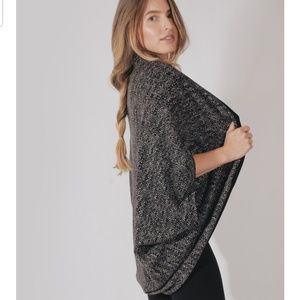 NWOT free size cardigan BOHDI beige cream pattern